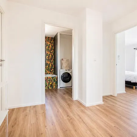Appartement 2 Bedroom Sun & Terrace With Sea View