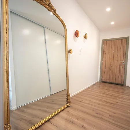 Appartement 2 Bedroom Sun & Terrace With Sea View