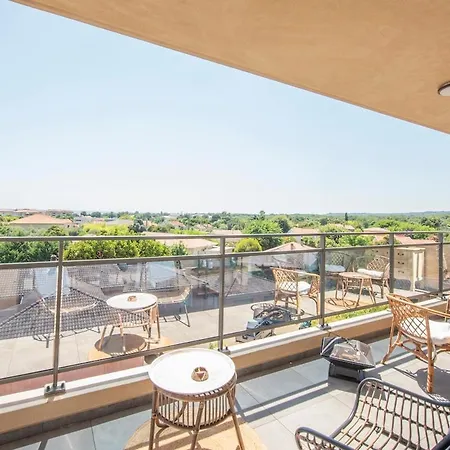 2 Bedroom Sun & Terrace With Sea View